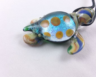 ウミガメ - ガラス製ペンダントネックレス