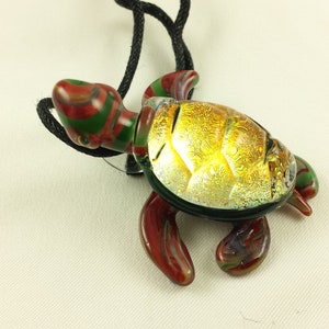 Tartaruga - Collana con pendente in vetro