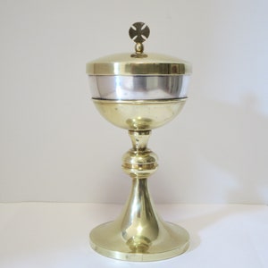 CHURCH CIBORIUM~ Sterling Silver Altar hosts Goblet~ Sacred Art~ Catholic Religious~ Mass Ceremony~ Liturgical~ Ritual~ Communion~ Eucharist