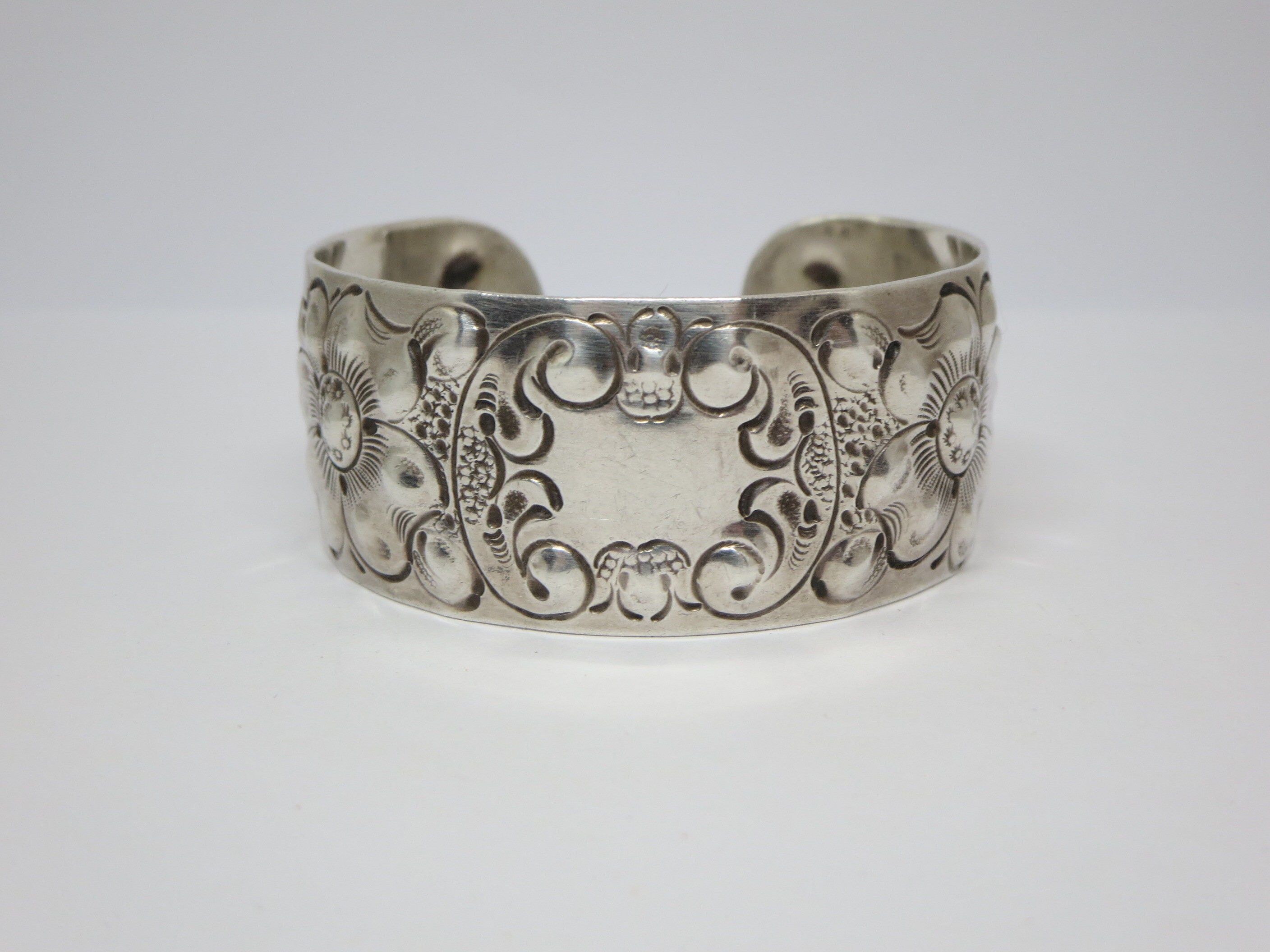 Rigid Cuff Bracelet Victorian Jewelry Bangle Silver Sterling Jewelry Floral Pattern Vintage Large Bracelet Valentine Gift