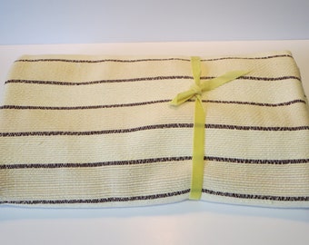 COVER BLANKET BEDSPRED~ Catalogne~ Woven Handcrafted~ Canadian cover~ Home Living Decor~ Accessory~ Stripes pattern~ Catalonia