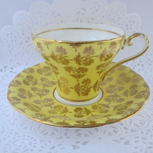 AYNSLEY TEACUP PORCELAIN~Cabinet teacup set~ Yellow~ Vintage Tea service Collection~ England~ Bone China~ Home and living~ Gift