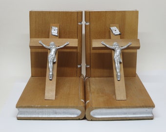 CRUCIFIX CROSS BOOKENDS~ Wodden Books supports~ Jesus Christ~ Religious decor~ Library accessory~ Vintage~ Home and living decor