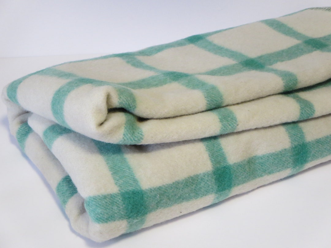 WOOL BLANKET THROW Bedding Wool Covering Wool Throw Plaid Etsy Canada