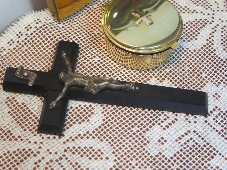 VINTAGE RELIGIOUS OBJECTS Collection Prayer Items Jesus Etsy