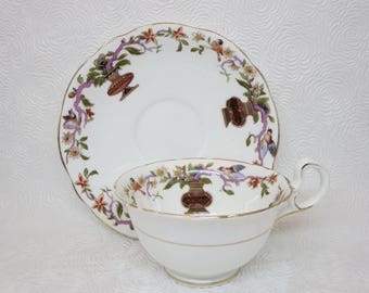 VINTAGE AYNSLEY TEACUP~ Art deco~ Porcelaine teacup~ Birds~ Tea coffee service~ Tea time~ Cup and saucer~ Gift