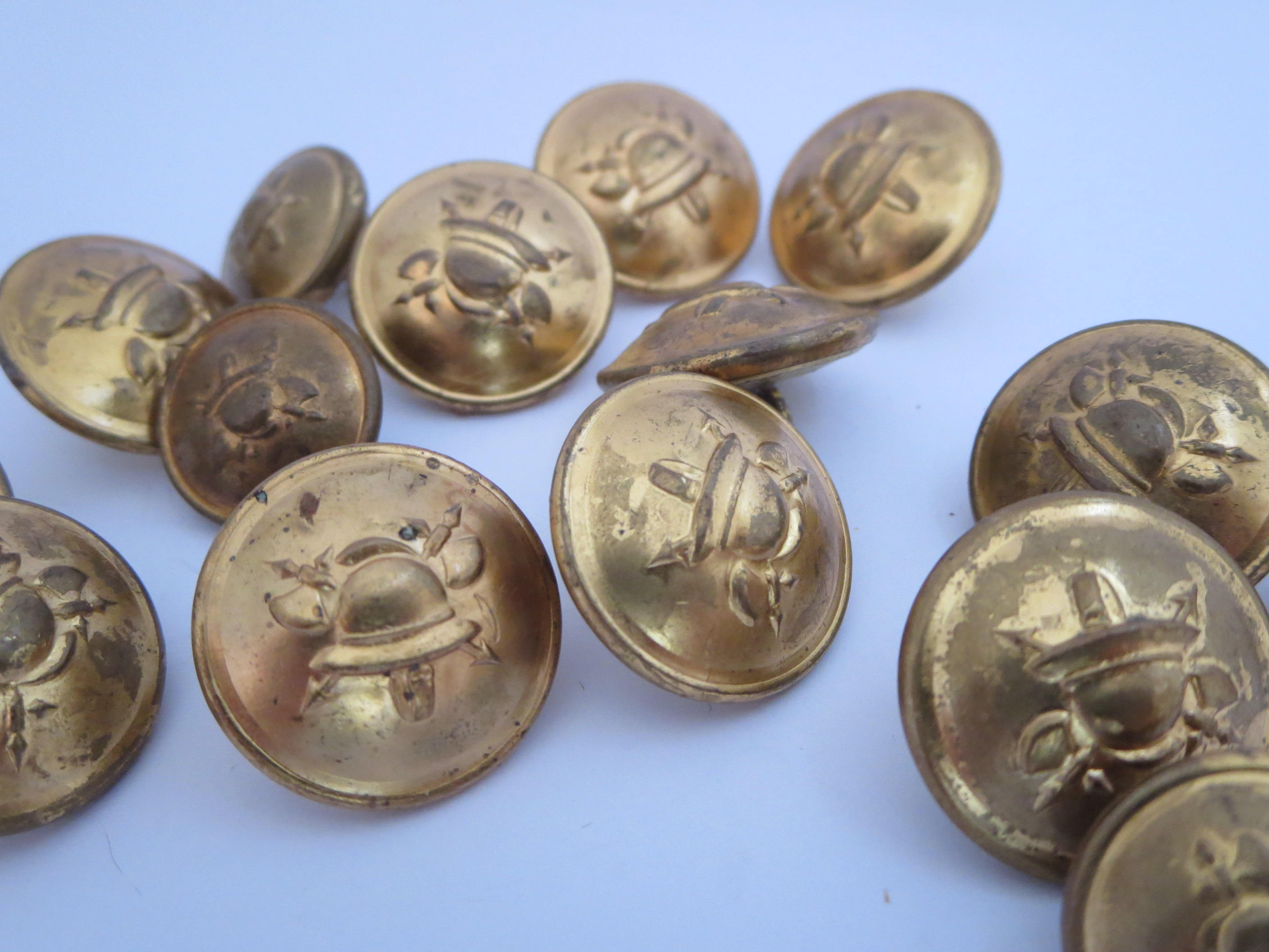 Bouton de remplacement pour battle dress britannique WWII. - Boutons  militaires (10111111)