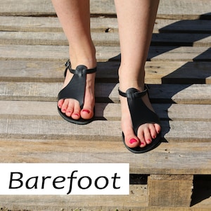 Sandales aux pieds nus minimalistes, sandales d'été aux pieds nus pour femmes, appartements de mode noirs