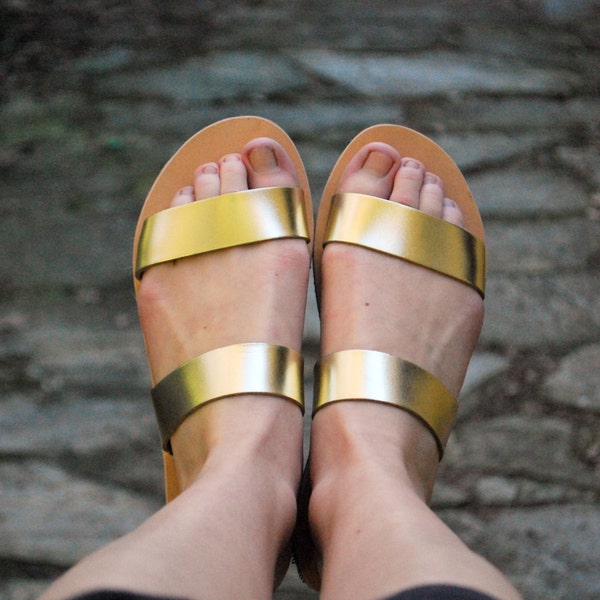 Sandals in gold, womens leather flats, handmade in Greece
