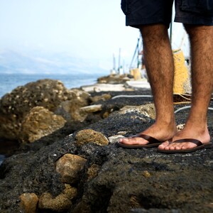 Mens Leather Flip Flops, Dark Brown Mens Sandals image 4