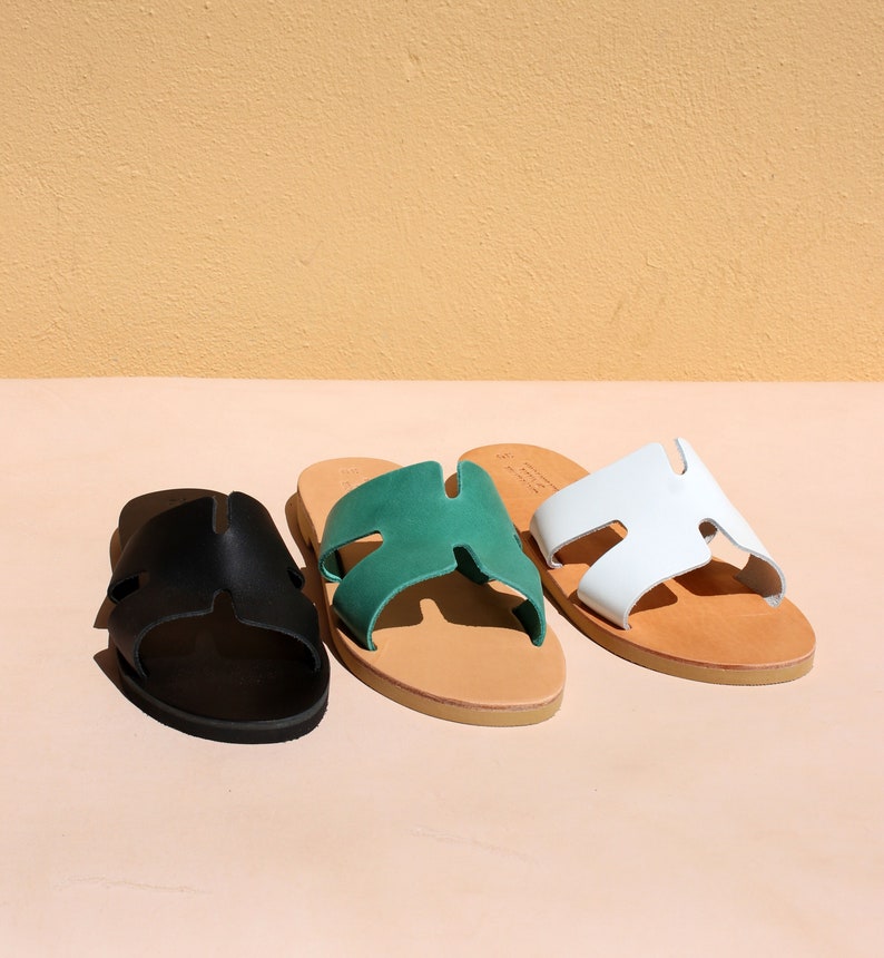 Claquettes en cuir pour femmes, sandales bohèmes grecques image 1