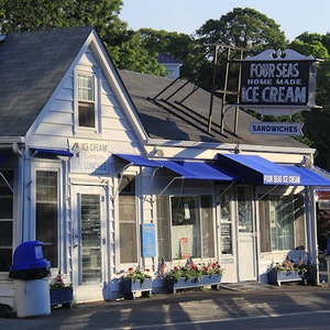 Cape Cod Ice Cream Photographie Four Seas Photographie Été Local Cape Cod Artwork Centerville Landmark Coastal Decor New England Scènes image 2