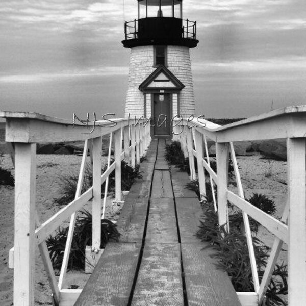 Brant Point Lighthouse - 11x14 Print - Photography - Home Decor - Nature - Nautical - Black & White or Color