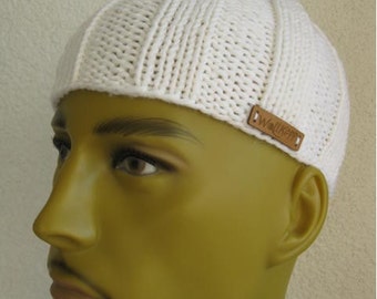 Men's cap in the DJ Ötzi style white