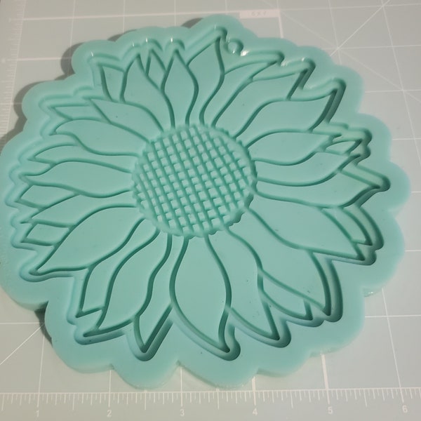 Moule à suspendre en silicone tournesol. Moule silicone