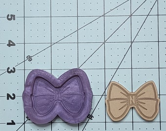 Small Hairbow silicone mold.