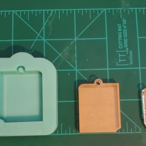Book an pencil silicone mold. earring