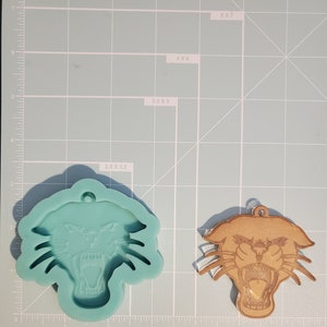 Panther silicone mold. Keychain mold