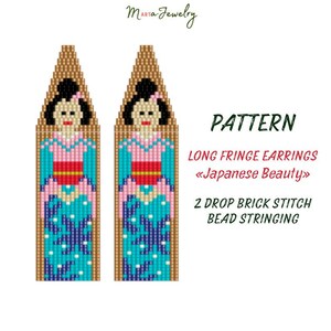 Puede incluir: Dos patrones de pendientes de cuentas con un diseño de geisha japonesa. Los pendientes son rectangulares con una parte superior marrón y una figura de geisha en rosa, azul y rojo. El texto dice "PATTERN" y "LONG FRINGE EARRINGS".
