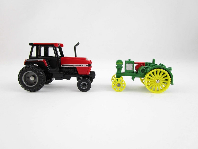 Metal Toy Tractors >> Choice Two Miniatures 1 64 Scale Tractors Metal Toy Case 2594 Or John Deere Waterloo Boy Ertl Dyersville Iowa Metal Toy Tractors >> Choice Two Miniatures 1 64 Scale Tractors Metal Toy Case 2594 Or John Deere Waterloo Boy Ertl Dyersville Iowa