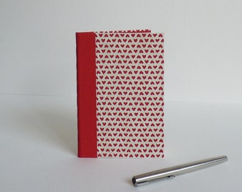 Carnet Cœurs, carnet de notes, carnet de dessin, 10x15 cm, 40 pages blanches.