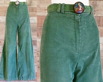 50 Best All Shades of Green Pants for Men images Mens outfits 50 Best All Shades of Green Pants for Men images Mens outfits