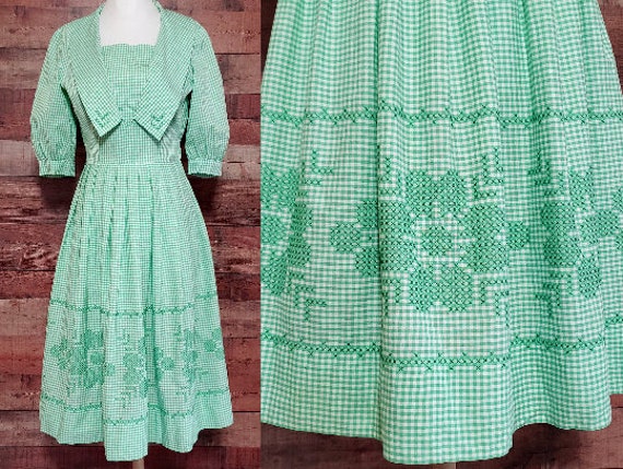 1950s Dress XS Green Gingham Cross Stitch Dress