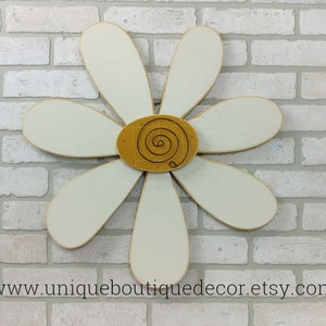 Flower Door Hanger, 21 inch White wood Daisy FLOWER Door Sign, Front Door Decor, Hanging Garden art wooden sign, summer rustic sunflower