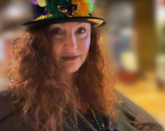 Chapeau haut de forme Mardi Gras Fleur de Lys - Chapeau de parade scintillant