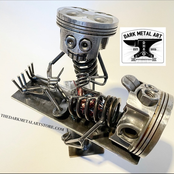金属外科医の彫刻：アップサイクルされた自動車部品のアート - Etsy 日本