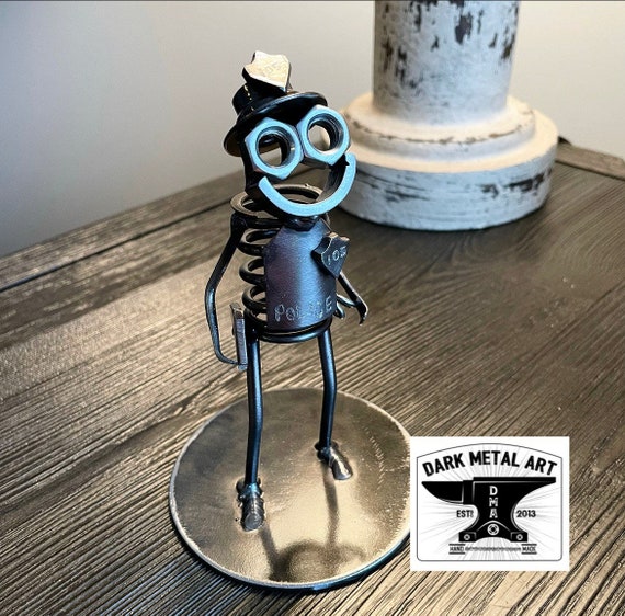 The DaRk Metal Art Store