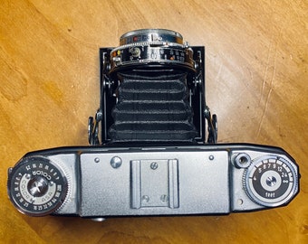 1955 6x6 Zeiss Ikon Mess Ikonta Camera 524/16 With Built-in
