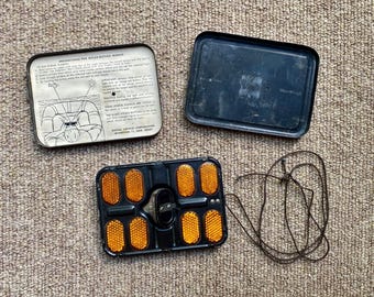 WWII USN M-580A Reflex Button Survival Signal Mirror