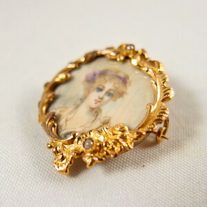 Rare antique solid gold brooch Stamped 18K solid gold baroque frame Hand painted pin Woman portrait Fine antique gold jewelry image 2