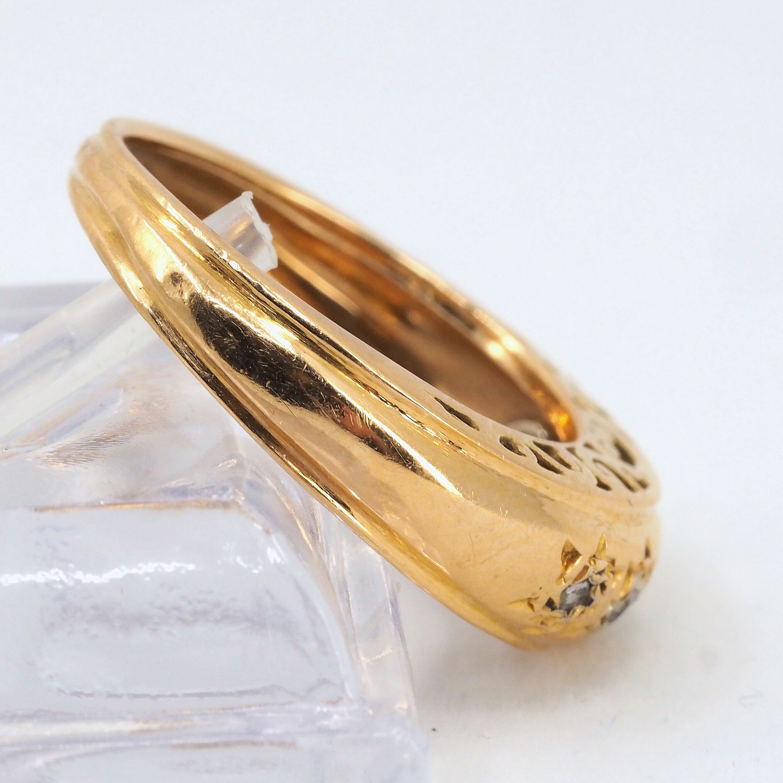 18K solid gold ring with natural diamonds Stamped finely Etsy