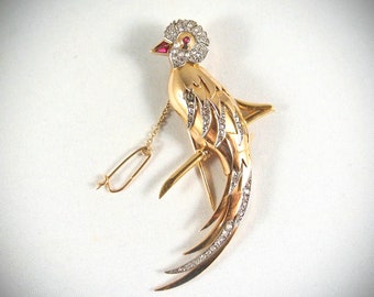 Large, beautiful French art Deco bird of paradise 18K solid gold covered with 76 rose cut diamond, red paste, security chain, fully stamped