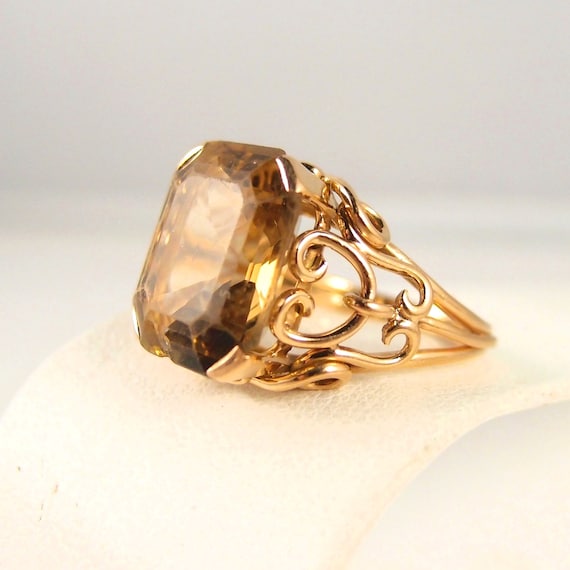 Massive cocktail ring in 18K solid gold Stamped M… - image 1