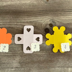 50 TRUFFLE HOLDERS  - Candy Wrappers - Neon Colors - Mini treat holder - Forminhas para doces / brigadeiro/Camafeu- Up to 5 colors