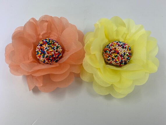 forminha treat holder 12 Floral candy holder brigadeiros