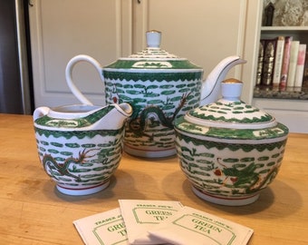Juego de tetera de porcelana con forma de dragón chino vintage de mediados de siglo