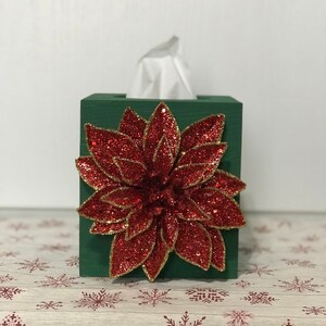 Poinsettia Tissue Box Cover Plastic Canvas Kit