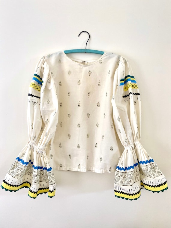 Vintage Eastern European Folk Blouse