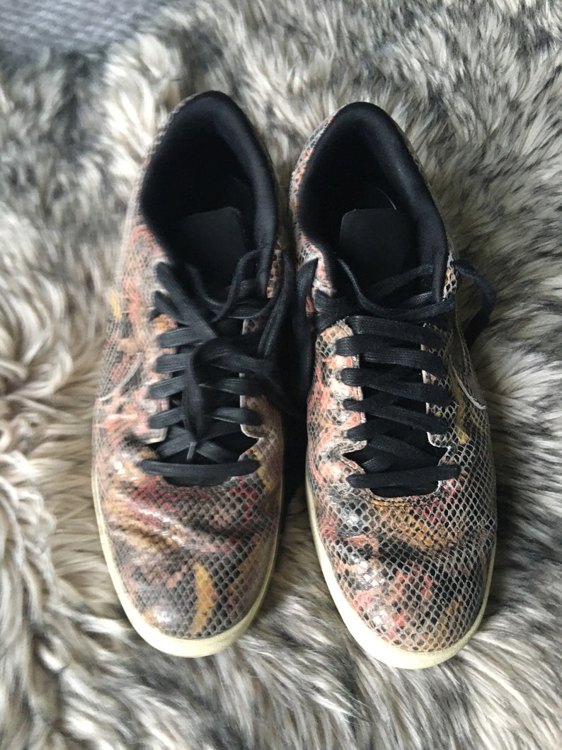 nike snake skin slides