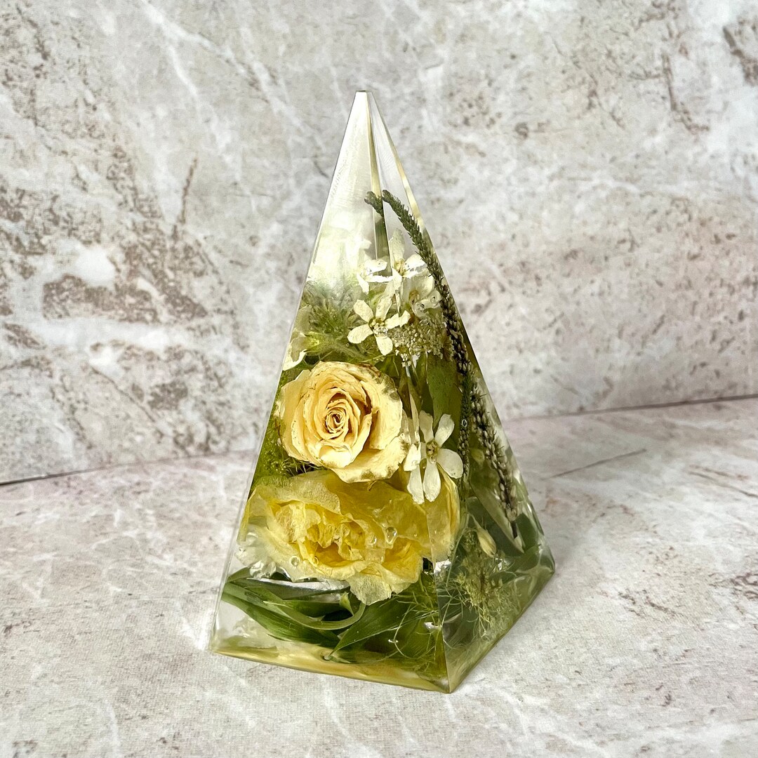 12cm Resin Ring Holder Decorative Ornament Flower Etsy