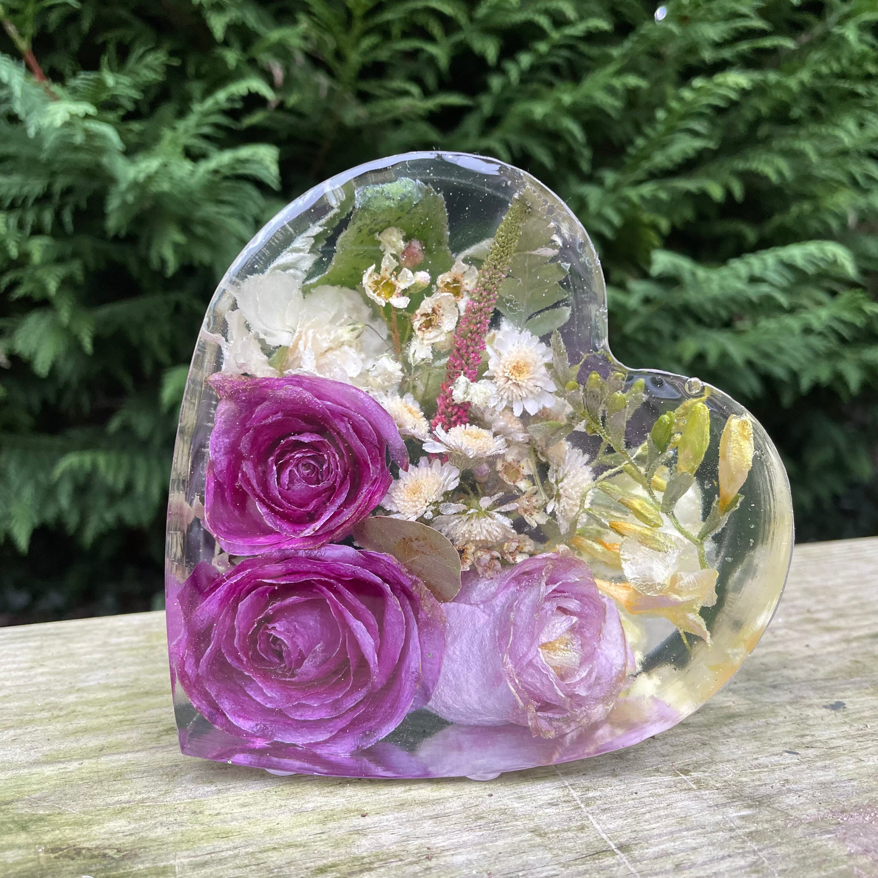 12cm Freestanding Solid Resin Heart Flower Preservation Gift Etsy UK