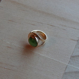 Petal Belly Button Ring | 14k gold fill gauges barbells small petite minimal body jewelry jade rose quartz piercings cabochons stones