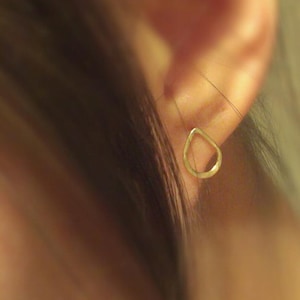 Hammered Dewdrop Earrings (studs piercings posts small minimal 14k gold fill .999 fine silver sterling dainty petite styles handmade metals)