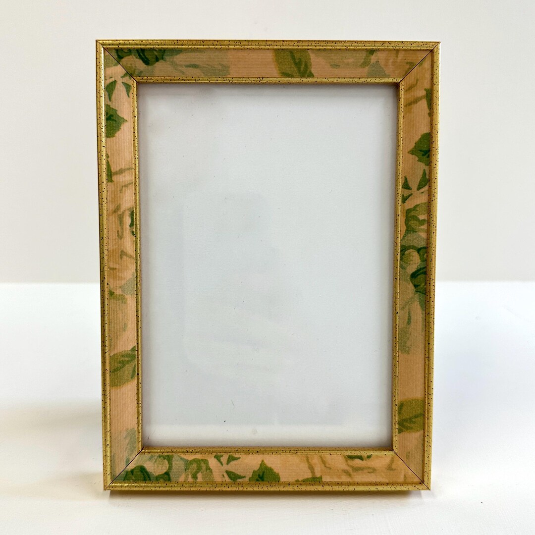Vintage Wooden Gold Frame With Floral Design, 5x7 Photo Frame, Tabletop ...
