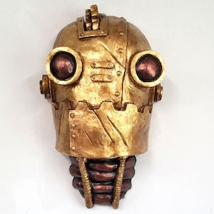SteamBot Skulptur - Anlaufender Gold Roboter, Steampunk Kunstwerk, Steampunk c3-po, Iron Giant, Ironman, Space Invader, galaktischer Roboter