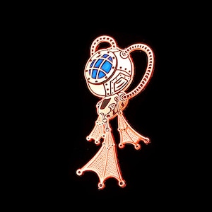 Steampunk Robot pin from the popular Robot book - The AlphaBots
